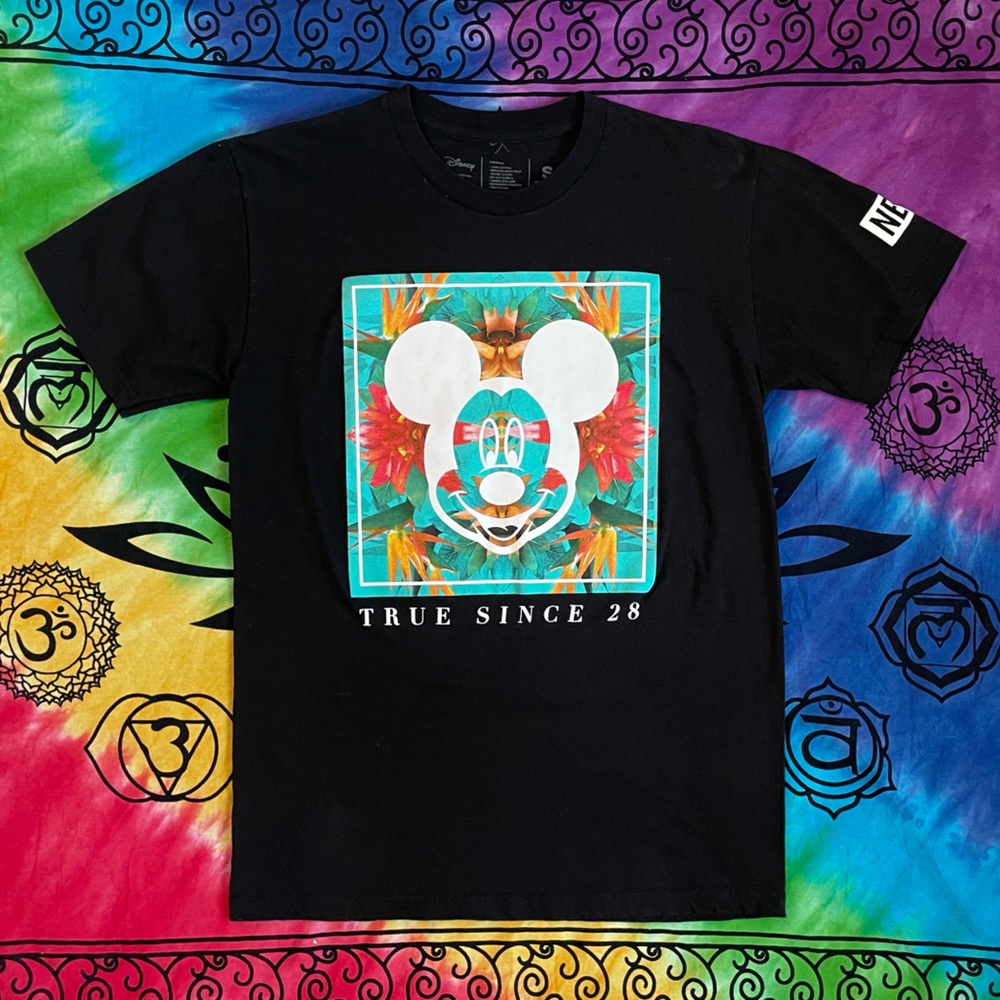 Tropical Neff x Disney T-Shirt